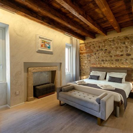 La Casa In Paese Ξενοδοχείο Πεσκιέρα ντελ Γκάρντα Εξωτερικό φωτογραφία