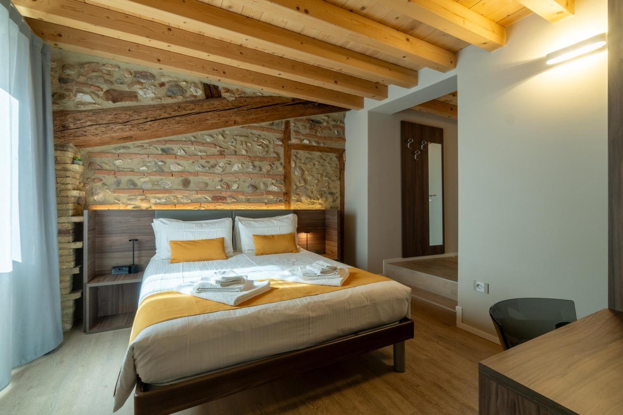 La Casa In Paese Ξενοδοχείο Πεσκιέρα ντελ Γκάρντα Εξωτερικό φωτογραφία