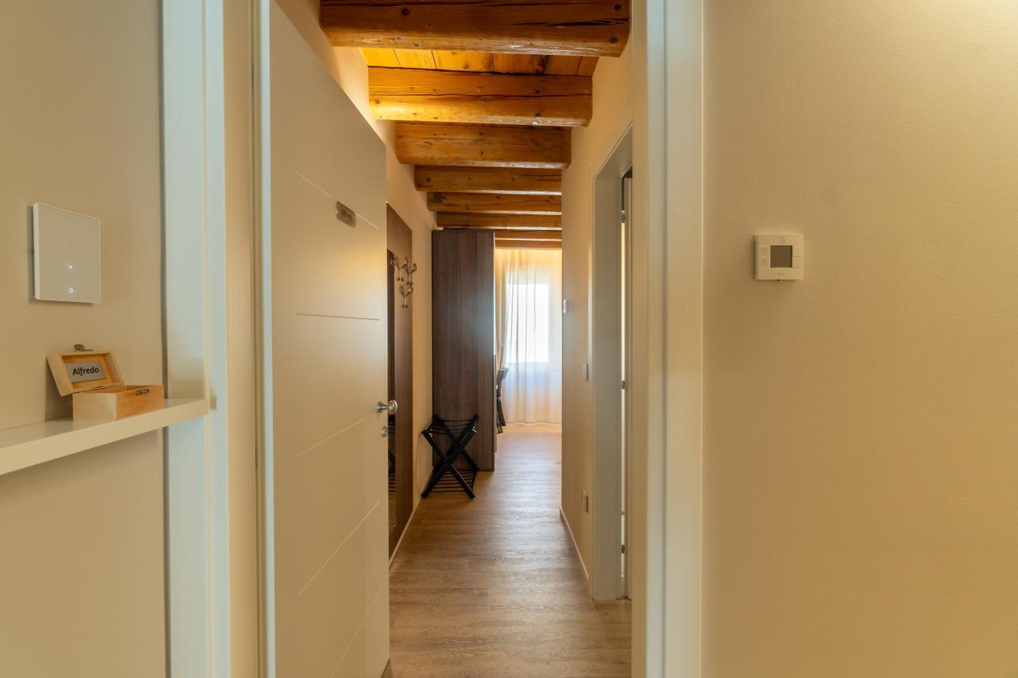 La Casa In Paese Ξενοδοχείο Πεσκιέρα ντελ Γκάρντα Εξωτερικό φωτογραφία
